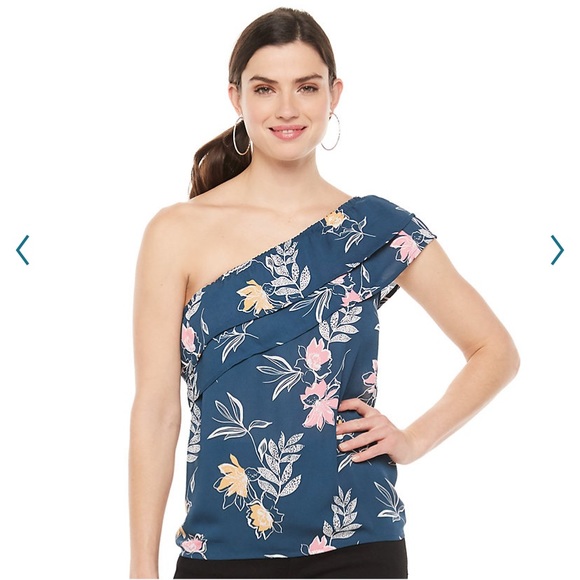 Apt. 9 Tops - 🌸Women's Apt. 9 Ruffled One-Shoulder Top